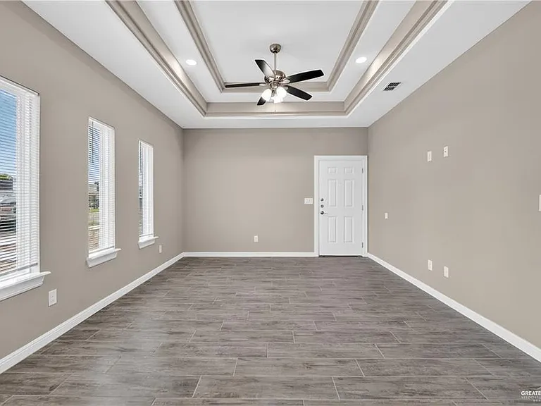 1201 Country Club Dr #1 — Photo 7