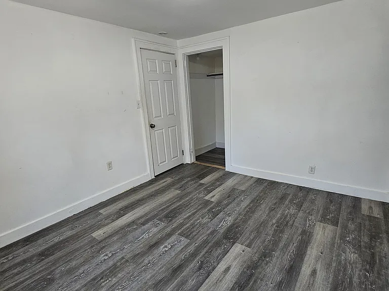 807 Gresham Rd #1 — Photo 7