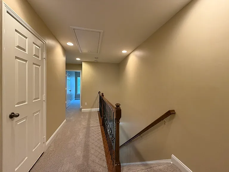 121 Walnut Cove Dr #D — Photo 17