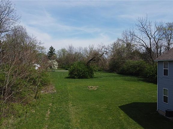 4th image of 340 Hollencamp Ave