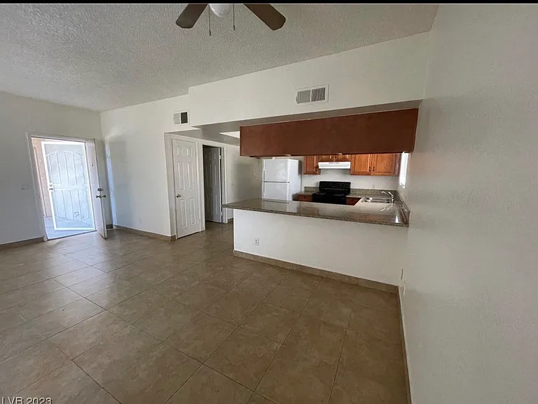 5675 E Lake Mead Blvd #2 — Photo 3