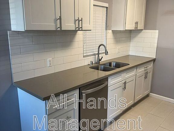 5th image of 2828 E Mariquita St APT 1