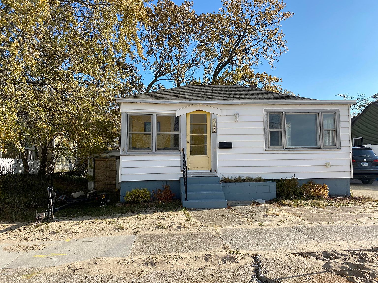 1520 Beach St, Muskegon, MI 49441 Zillow