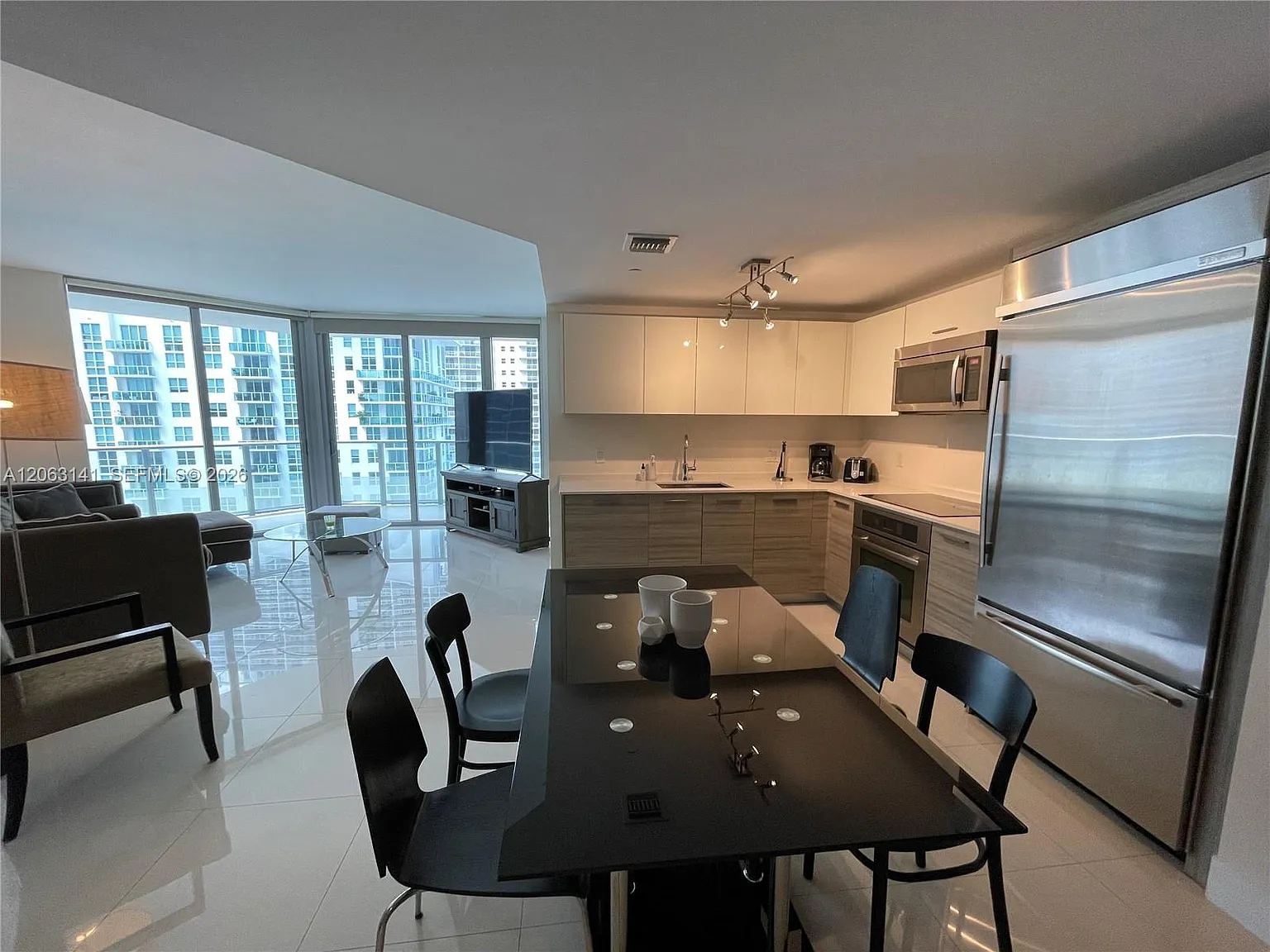 Brickellhouse Condo — Photo 3