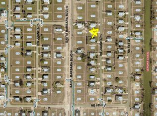 1008 NE Juanita Pl, Cape Coral, FL 33909