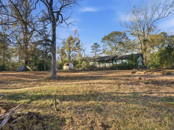 12108 N Lakewood Dr, Splendora, TX 77372