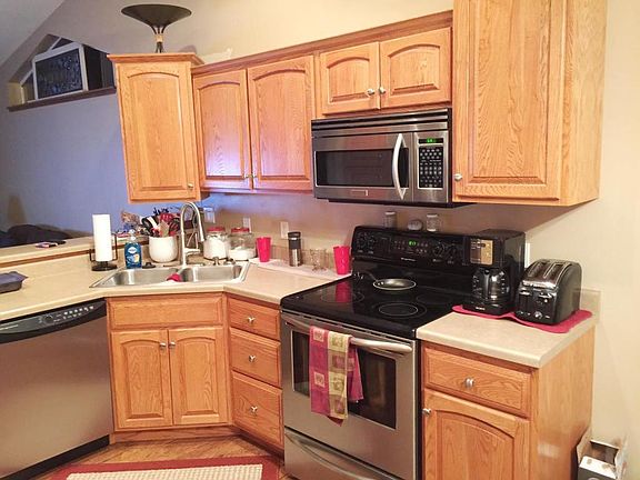 3rd image of 3721 Ithaca Ave