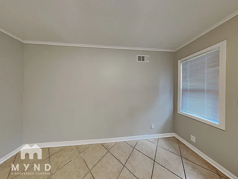 8206 Whitehead Dr — Photo 7