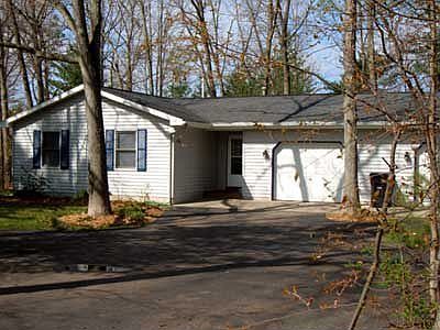 1st image of 1762 Linden Ave