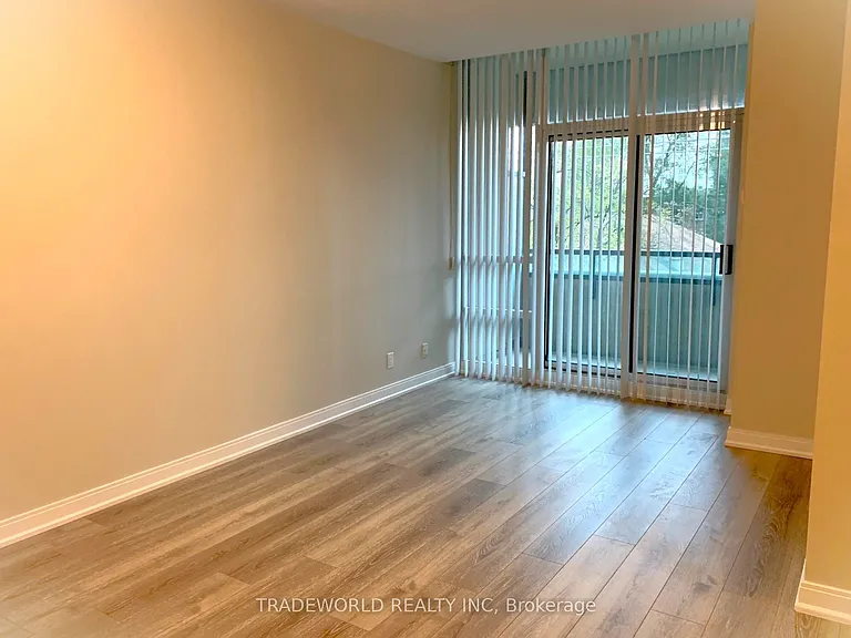 88 Broadway Ave #306 — Photo 2