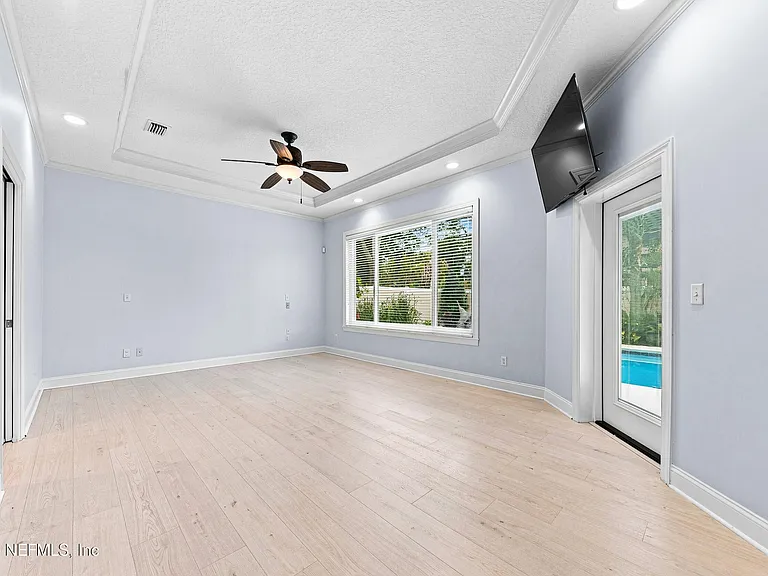 38 Tallwood Rd — Photo 17