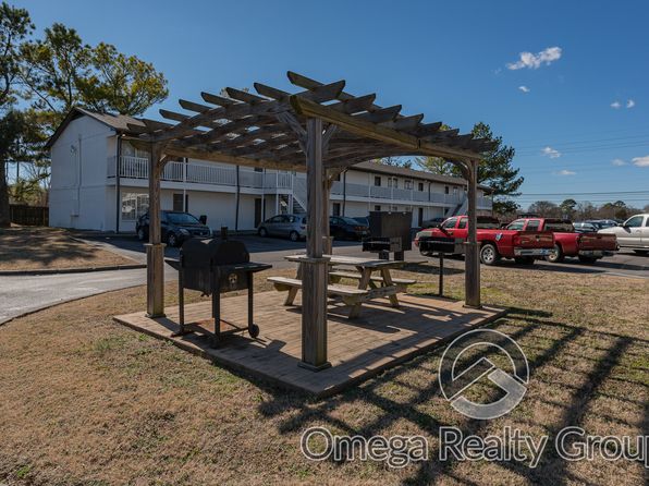 3328 Meridian St NE UNIT 203