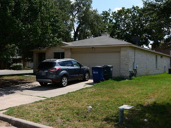 3rd image of 1805 Brentwood Dr