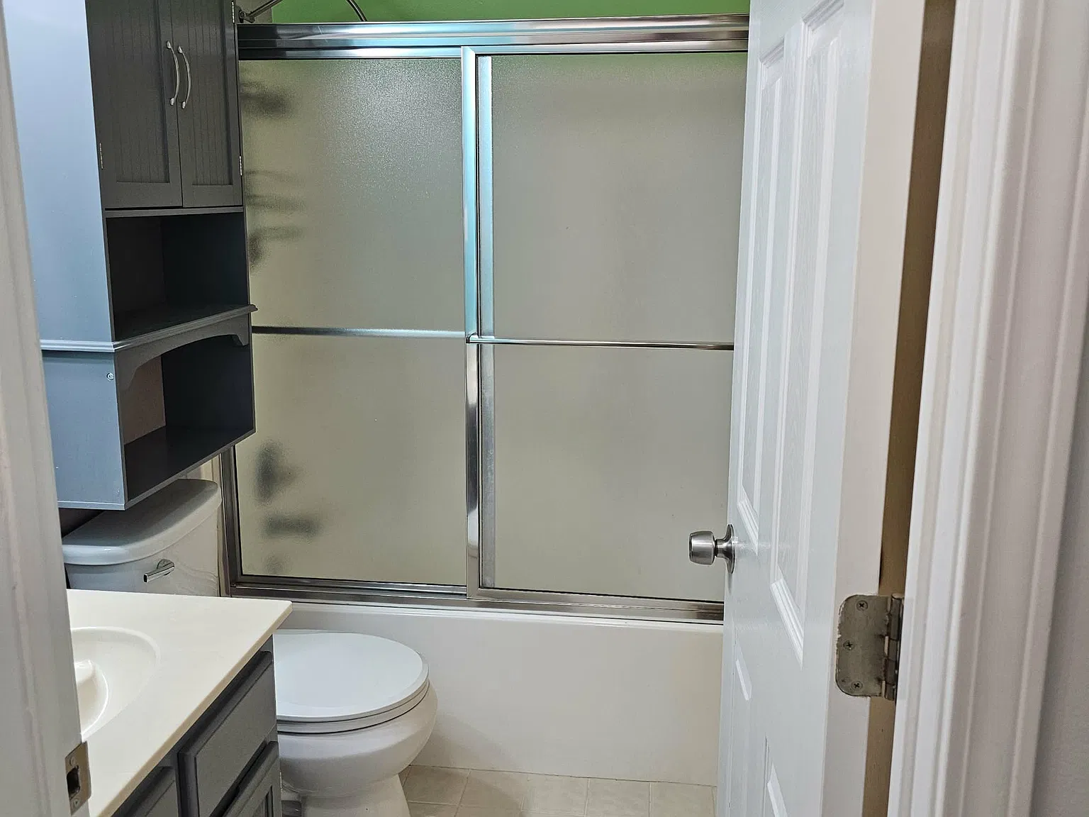 3 bed, 1404 sqft, $1,850 — Photo 4