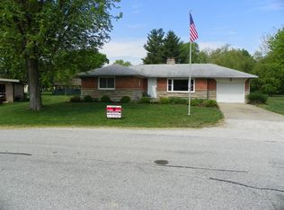 6 Wedding Ln, Plainfield, IN 46168