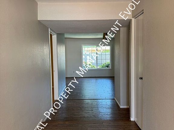 3rd image of 13002 N 26th Dr