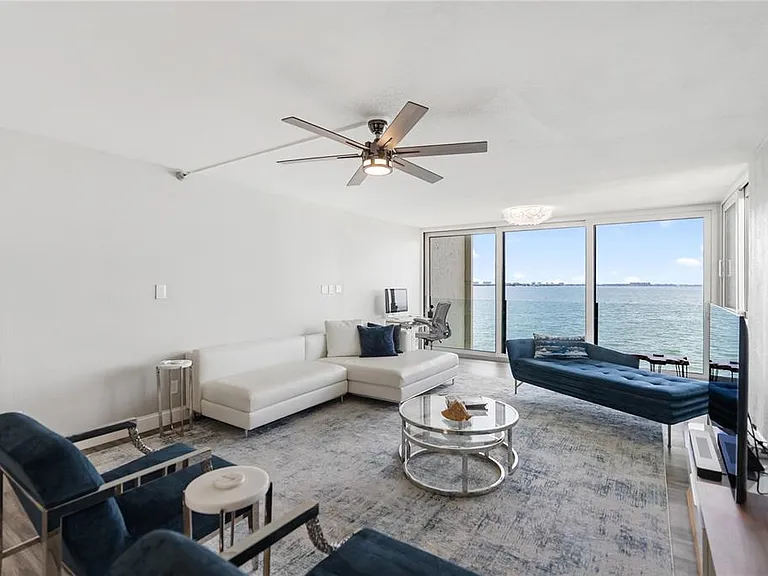 97 Sunset Dr #201 — Photo 13