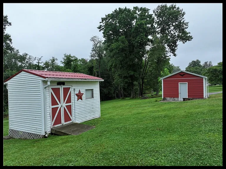 1112 S Hewitt Ave — Photo 13