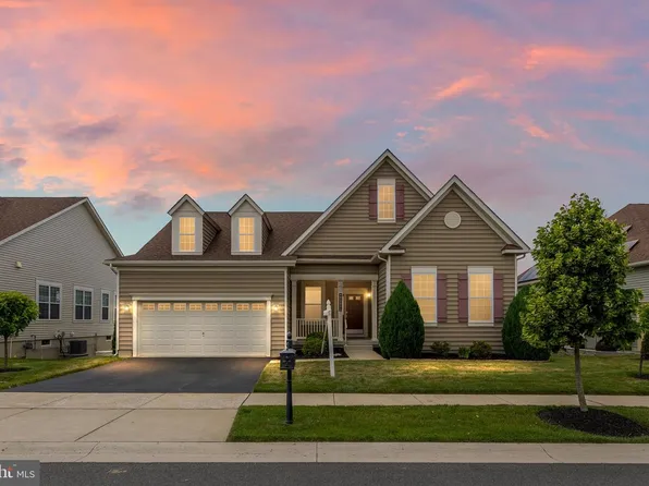 2753 Van Cliburn Cir, Middletown, DE 19709