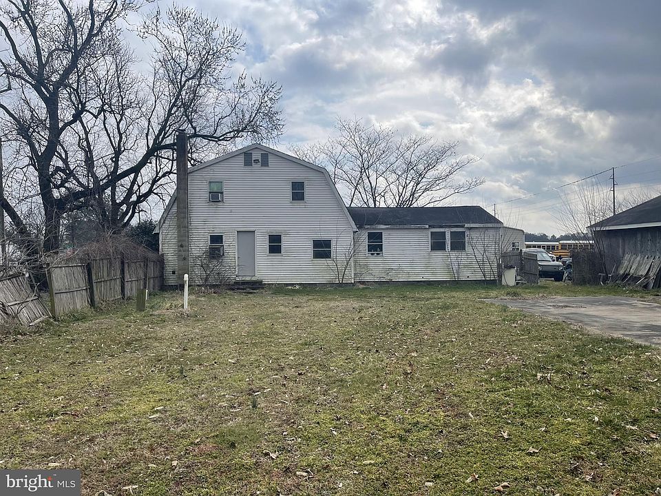 1st image of 27166 Williams Ave