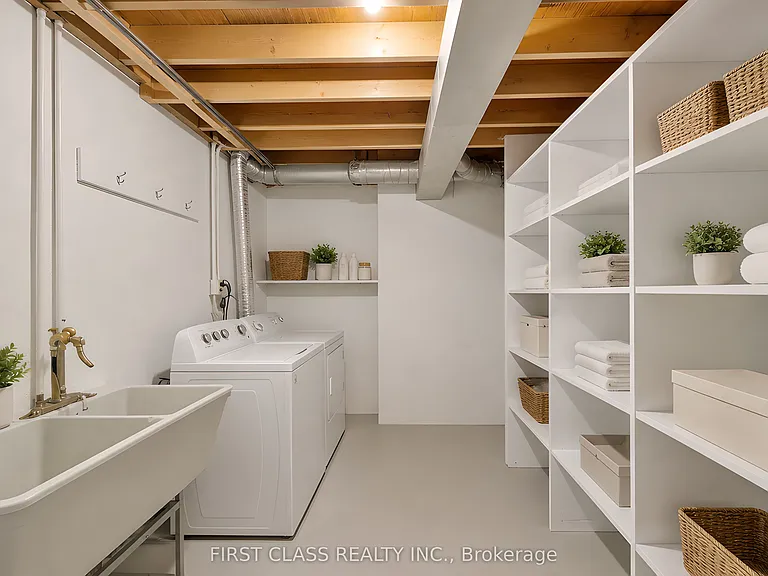 96 George Henry Blvd #38 — Photo 19