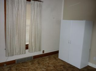 702 Shady Ave, Saint Joseph, MO 64505