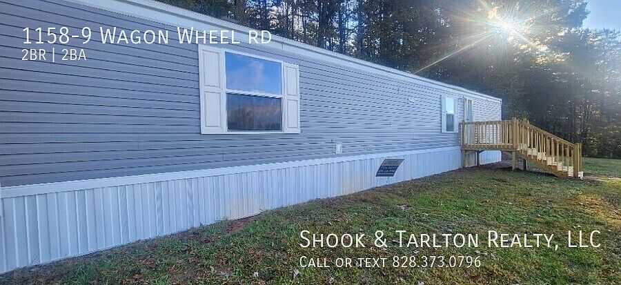 2nd image of 1158-9 Wagon Wheel Rd