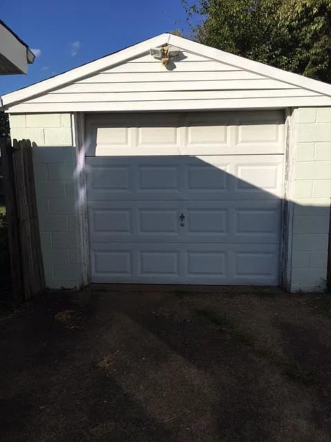 2 bed, 1068 sqft, $1,000 — Photo 2