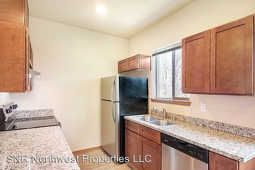 3rd image of 8402 S C St APT 20