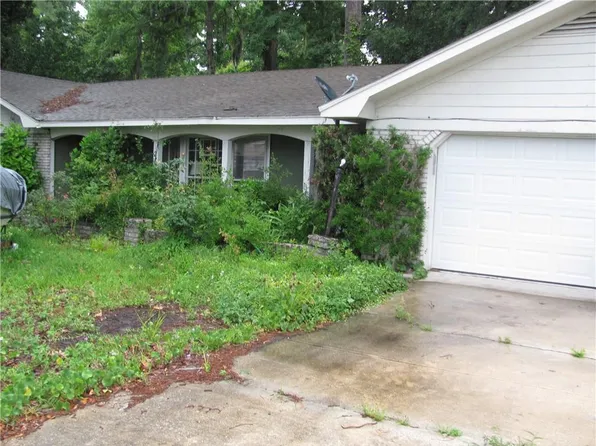 217 Satilla Dr, Brunswick, GA 31523