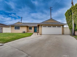 15501 Eliot Cir, Huntington Beach, CA 92647