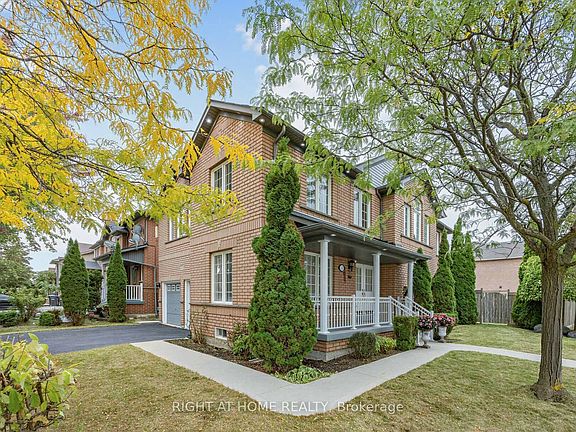 2nd image of 106 Worthington Ave