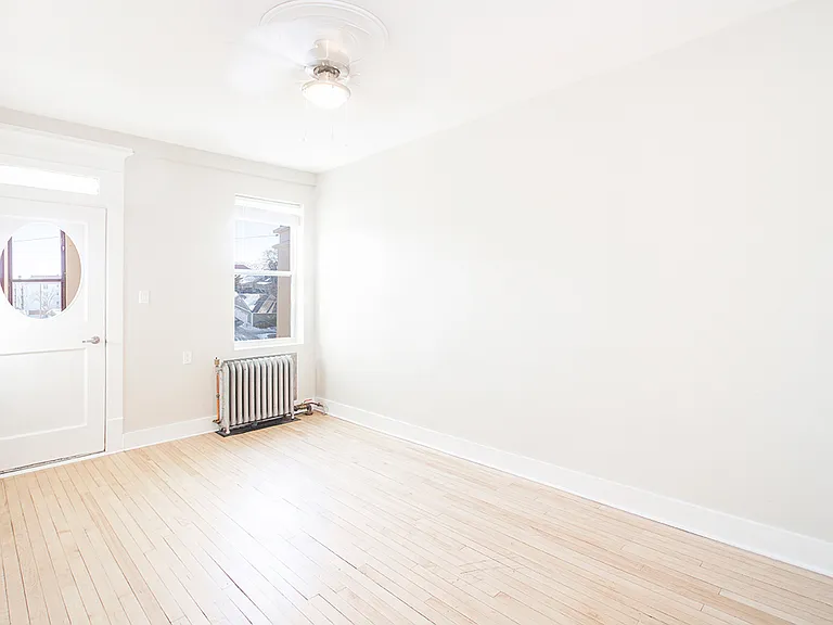 834 Grosvenor Ave #11 — Photo 22