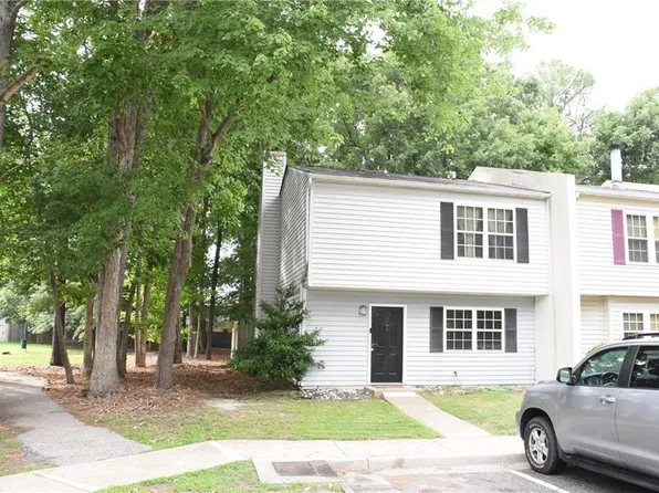 31 Oneonta Dr, Newport News, VA 23602