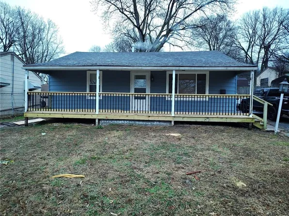 809 S Carlisle Ave, Independence, MO 64054