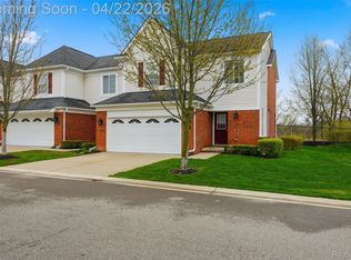 41594 Mitchell Rd, Novi, MI 48377