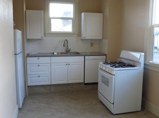 202 S Walnut Ave, Ripon, CA 95366