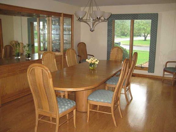 Dining Room With Hardwood Floors