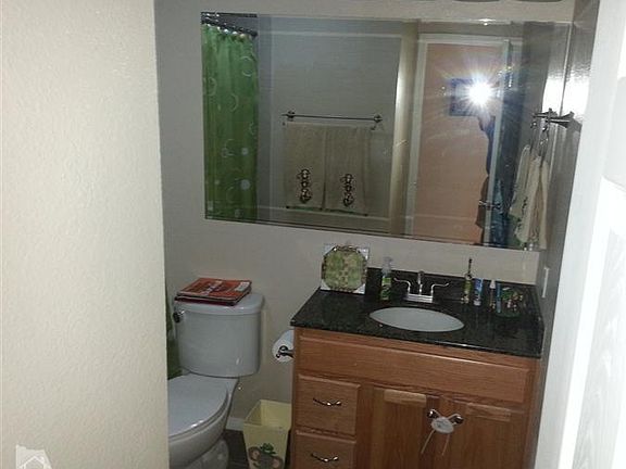 4th image of 657 Hacienda Dr