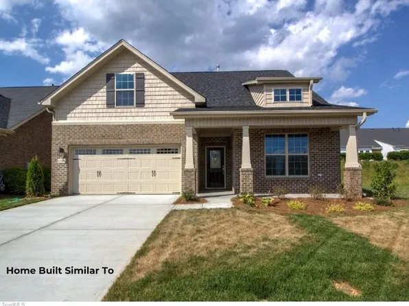 4489 Olivine Ln, Pfafftown, NC 27040