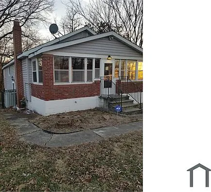 444 Thrift Ave — Photo 7