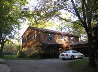 23090 N Apple Hill Ln, Prairie View, IL