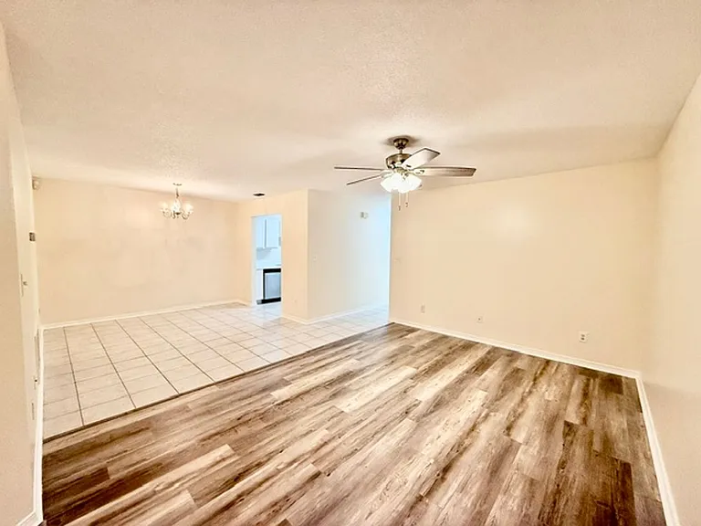 957 Tray Dr — Photo 3