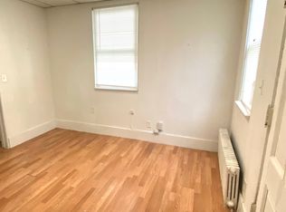 190 Broad St #8, New London, CT 06320