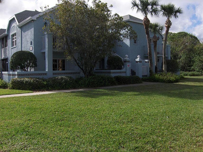1st image of 1671 SE Green Acres Cir #204