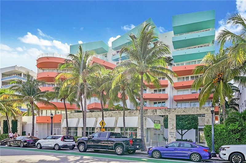 1st image of 225 Collins Ave APT 7K