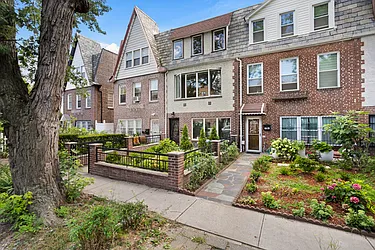 Rented by Oxford Property Group