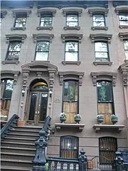 Rented by R New York