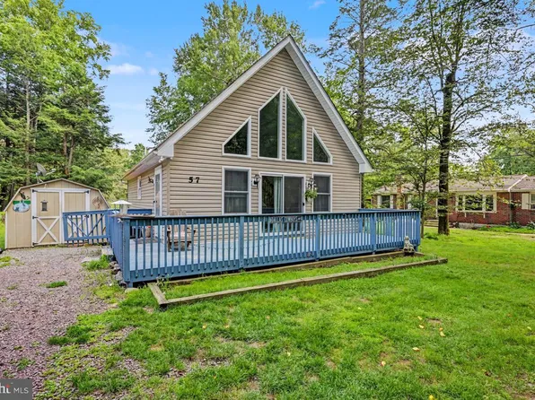 57 Swamp Hollow Ln, Albrightsville, PA 18210