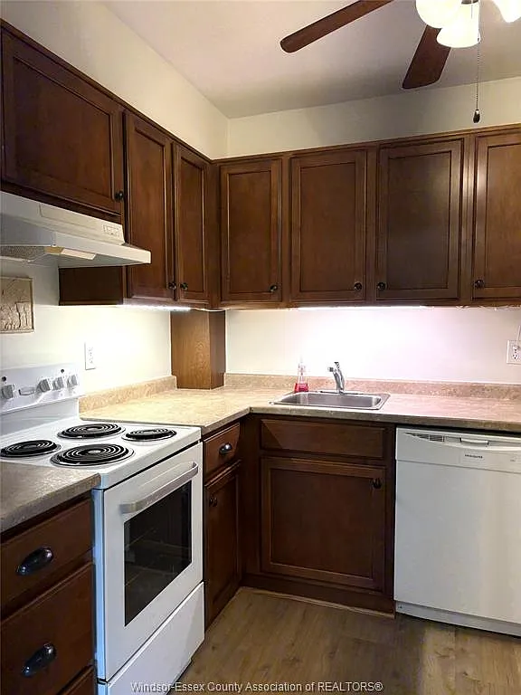 1 bed, 1.0 bath, 709 sqft, $1,700 — Photo 2